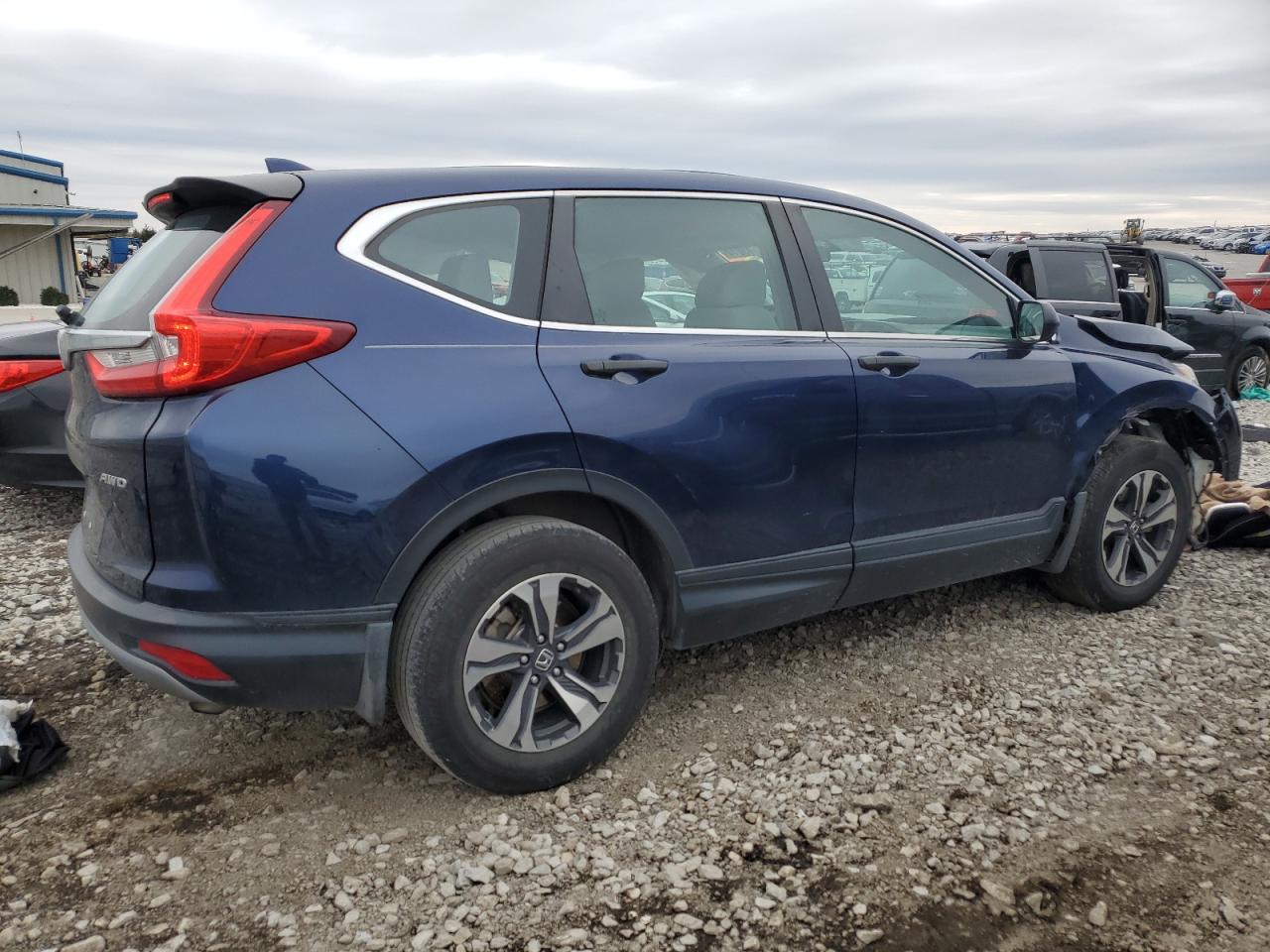 2019 Honda CR-V VIN 2HKRW6H31KH202858 Copart auction photo, front end / minor dent/scratches damage thumbnail 3
