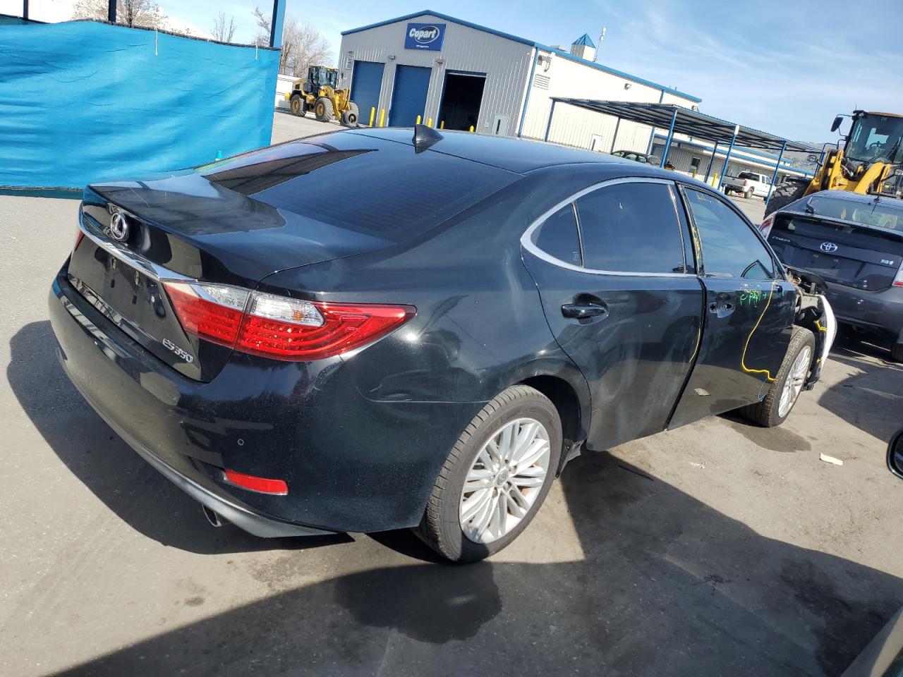 2015 Lexus ES VIN JTHBK1GG5F2195522 Copart auction photo, front end / side damage thumbnail 3