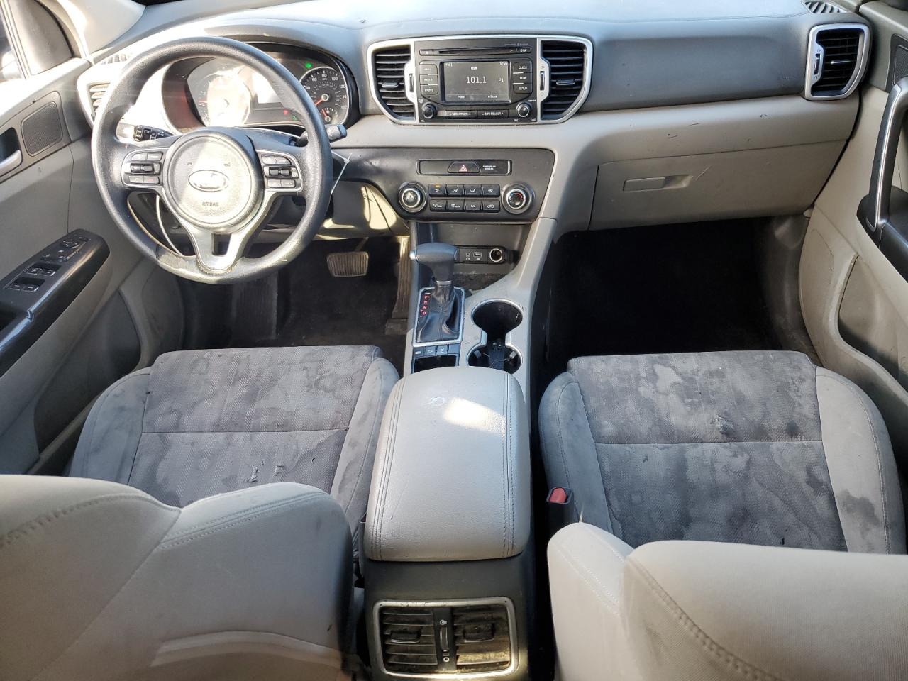 2017 KIA Sportage VIN KNDPMCAC3H7280982 Copart auction photo, vandalism damage thumbnail 8