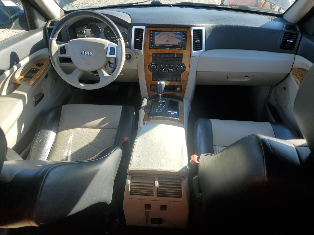 2008 Jeep Grand Cherokee VIN 1J8HR58278C185291 Copart auction photo, side / minor dent/scratches damage thumbnail 8