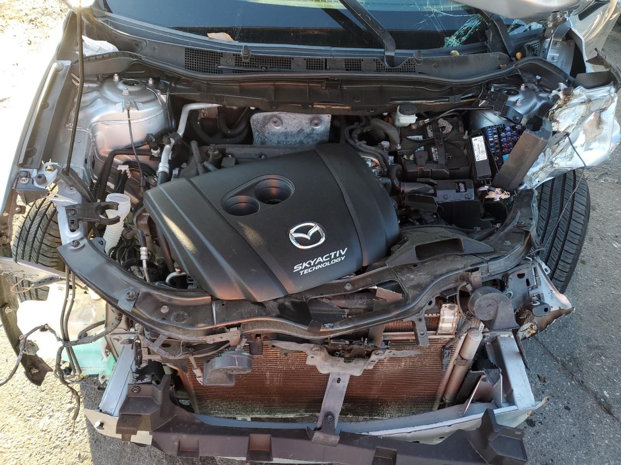 2016 Mazda CX-5 VIN JM3KE2CY6G0788727 Copart auction photo, all over damage thumbnail 12