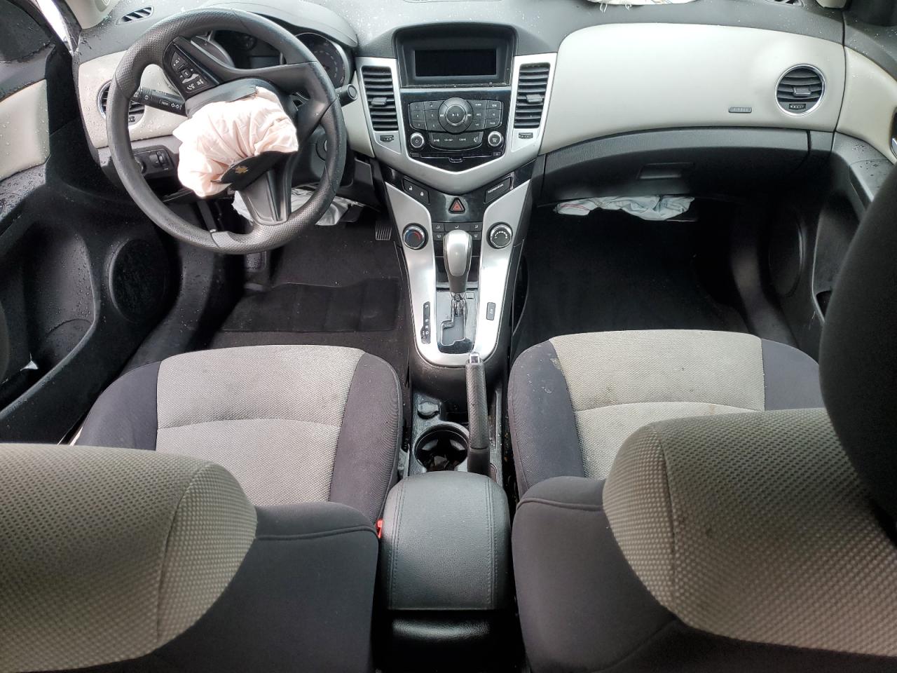2013 Chevrolet Cruze VIN 1G1PA5SG2D7149471 Copart auction photo, all over damage thumbnail 8