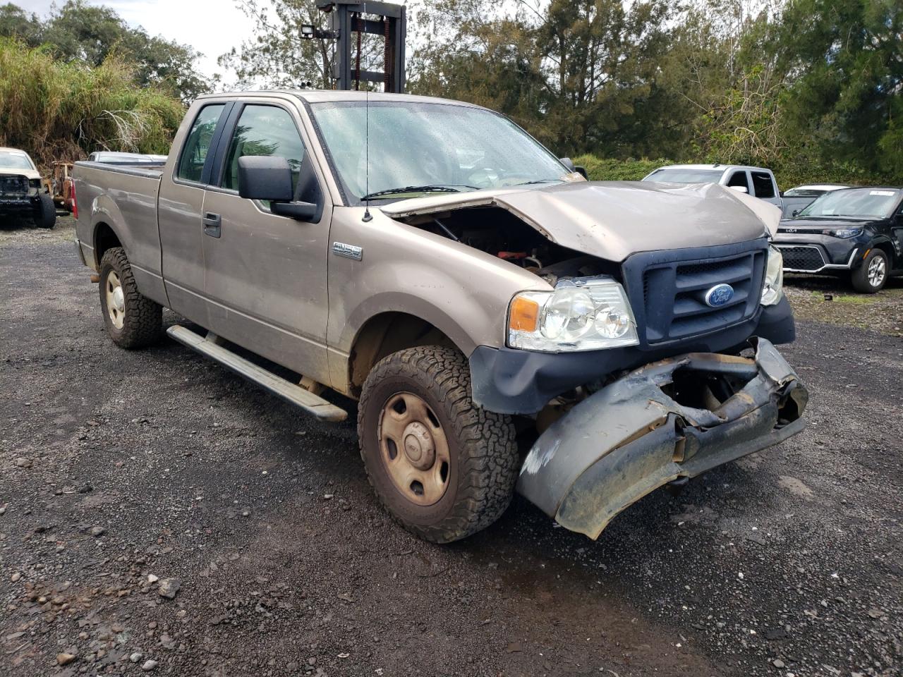 2006 Ford F-150 VIN 1FTRX14W86KA81835 Copart auction photo, front end damage thumbnail 4