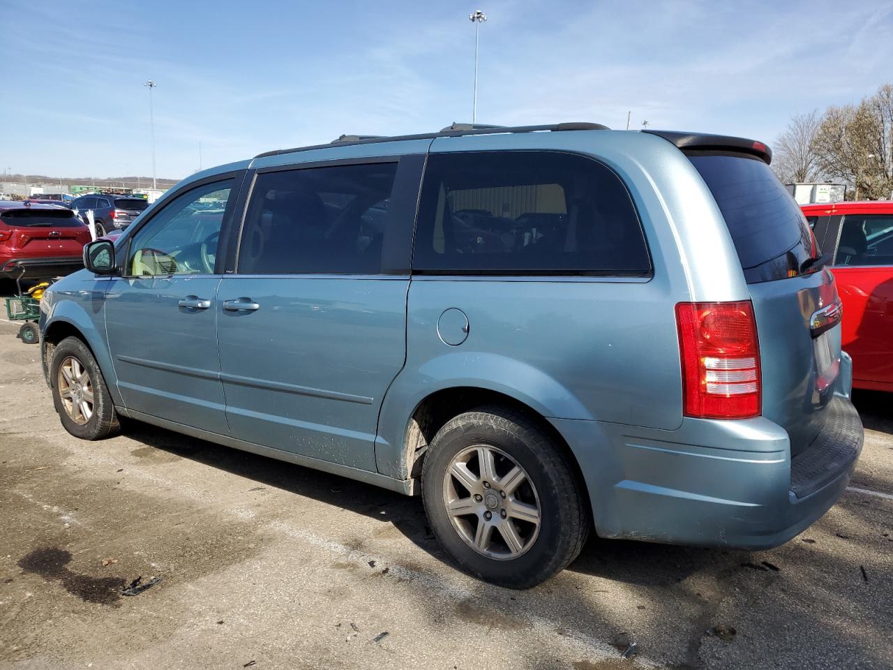 2008 Chrysler Town & Country VIN 2A8HR54P48R648934 Copart auction photo, burn - engine damage thumbnail 2
