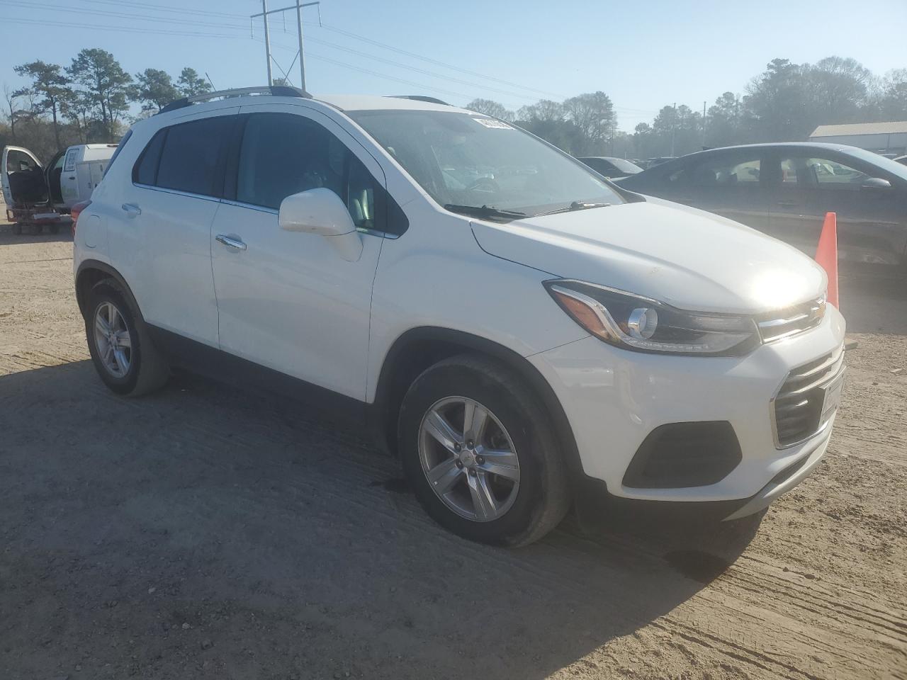 2019 Chevrolet Trax VIN KL7CJLSB7KB845751 Copart auction photo, rear end / minor dent/scratches damage thumbnail 4