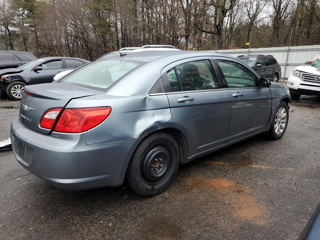 2010 Chrysler Sebring VIN 1C3CC5FB4AN199931 Copart auction photo, front end damage thumbnail 3