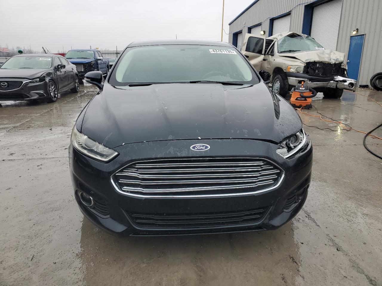 2014 Ford Fusion VIN 3FA6P0HD9ER120485 Copart auction photo, side / front end damage thumbnail 5