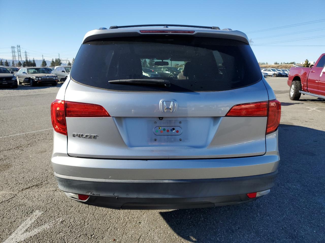 2016 Honda Pilot VIN 5FNYF5H58GB021432 Copart auction photo, front end damage thumbnail 6