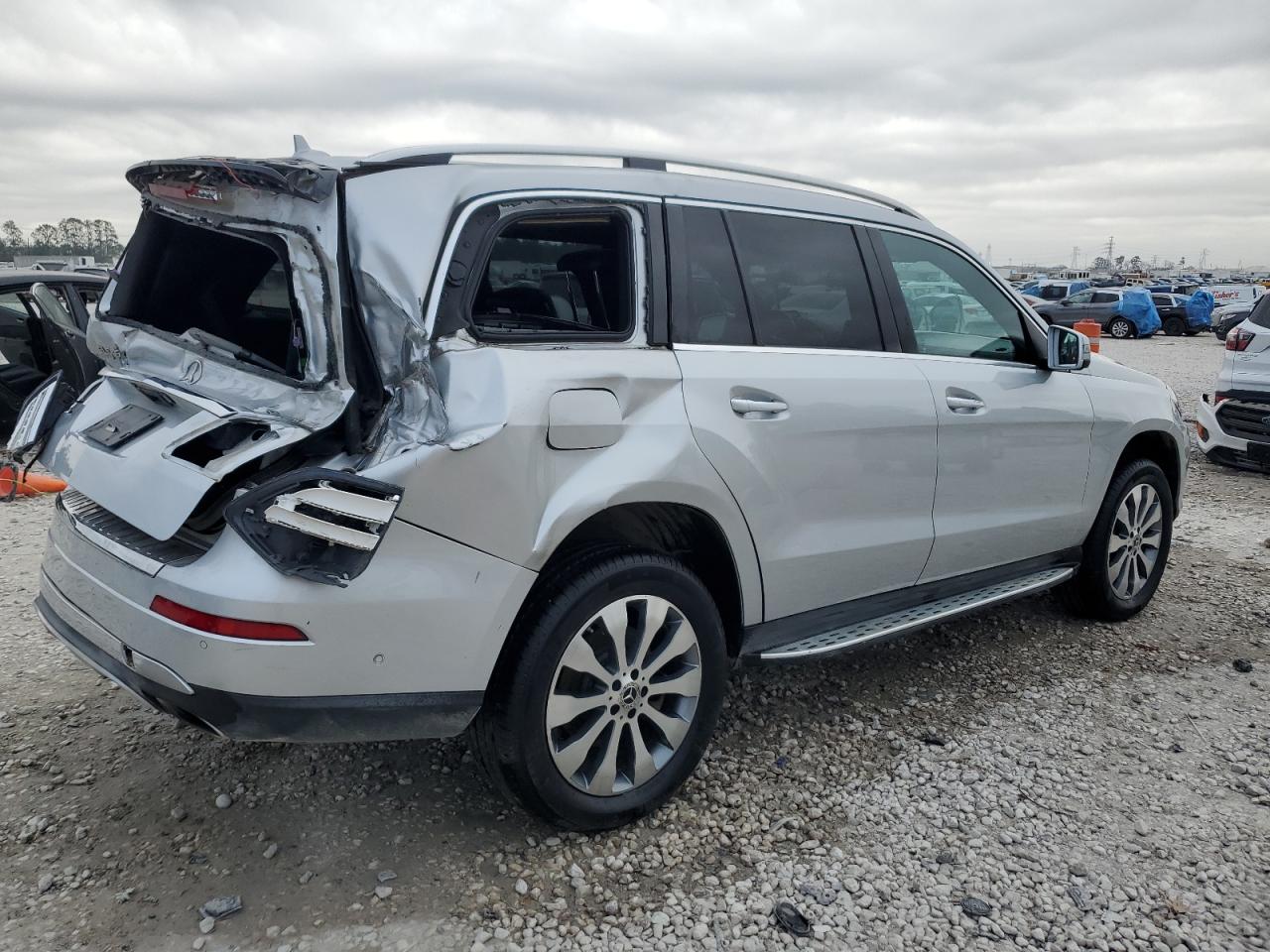 2018 Mercedes-Benz GLS-klasse VIN 4JGDF6EE8JB172723 Copart auction photo, rear end / top/roof damage thumbnail 3