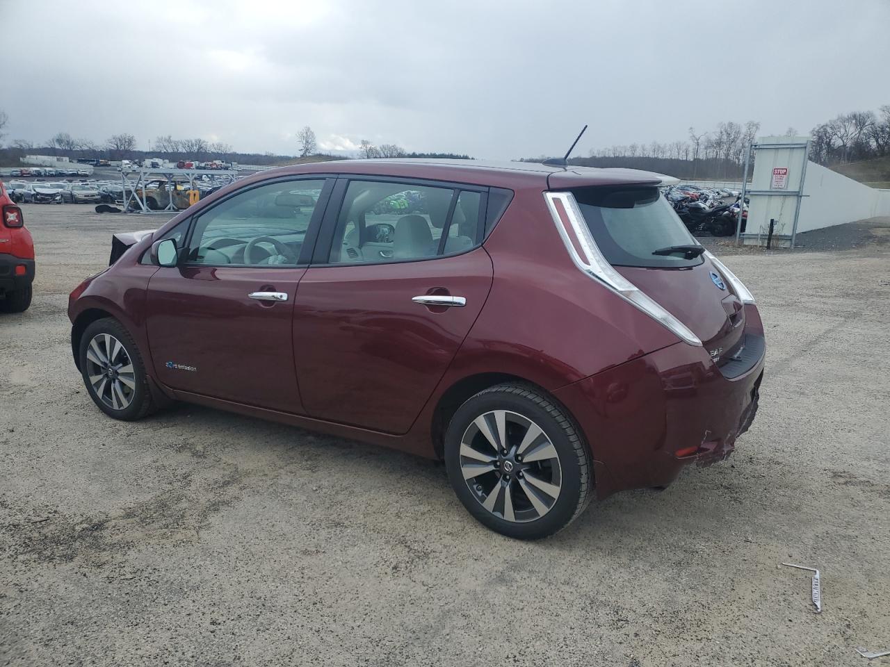2016 Nissan Leaf VIN 1N4BZ0CP7GC311950 Copart auction photo, front end / rear end damage thumbnail 2