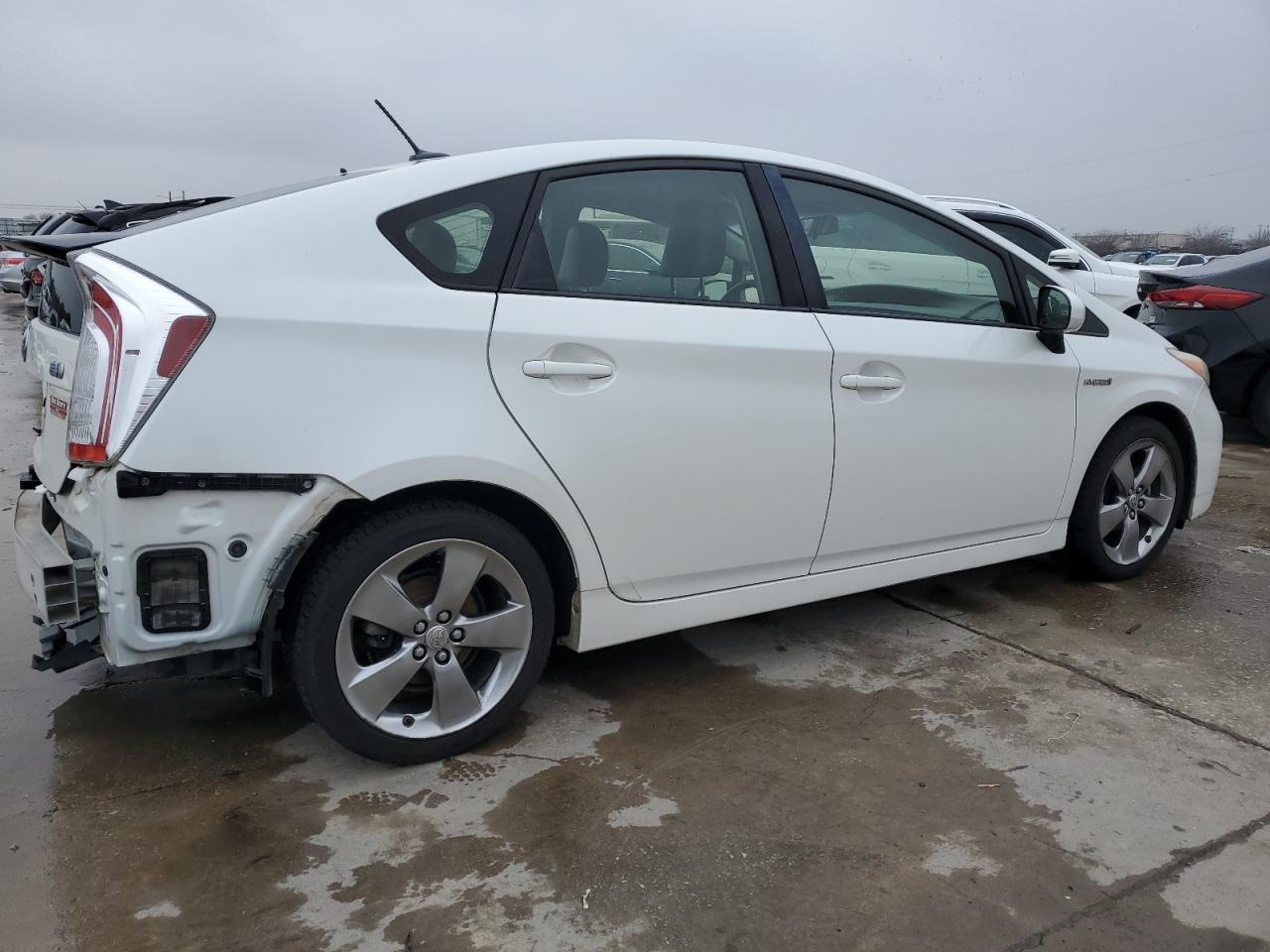 2013 Toyota Prius VIN JTDKN3DUXD1649832 Copart auction photo, rear end damage thumbnail 3