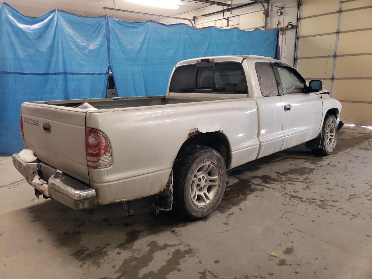 2001 Dodge Dakota VIN 1B7GL22X71S228661 Copart auction photo, front end damage thumbnail 3
