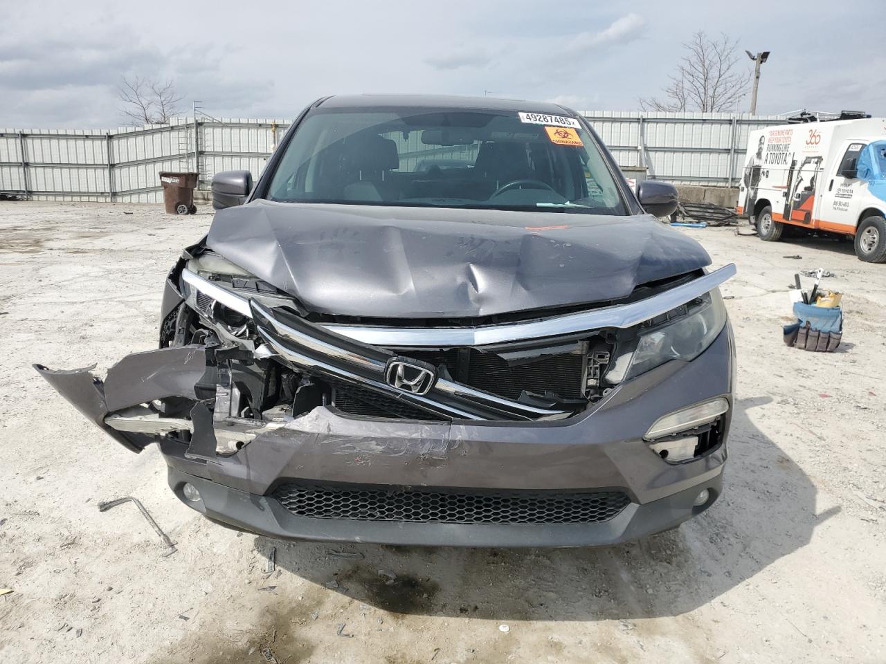 2017 Honda Pilot VIN 5FNYF5H75HB009872 Copart auction photo, rear end / front end damage thumbnail 5