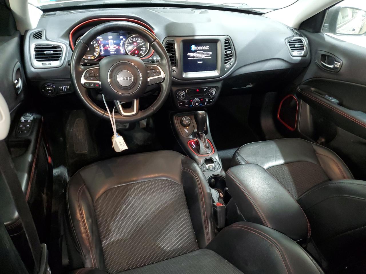 2019 Jeep Compass VIN 3C4NJDDB6KT747971 Copart auction photo, side / front end damage thumbnail 8