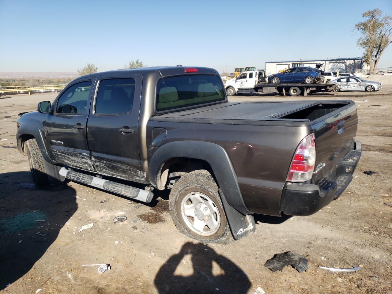 2009 Toyota Tacoma VIN 3TMLU42N09M027775 Copart auction photo, side damage thumbnail 2