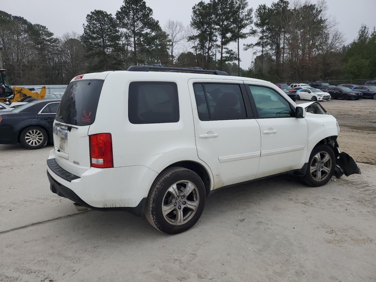 2015 Honda Pilot VIN 5FNYF4H72FB051438 Copart auction photo, front end / side damage thumbnail 3