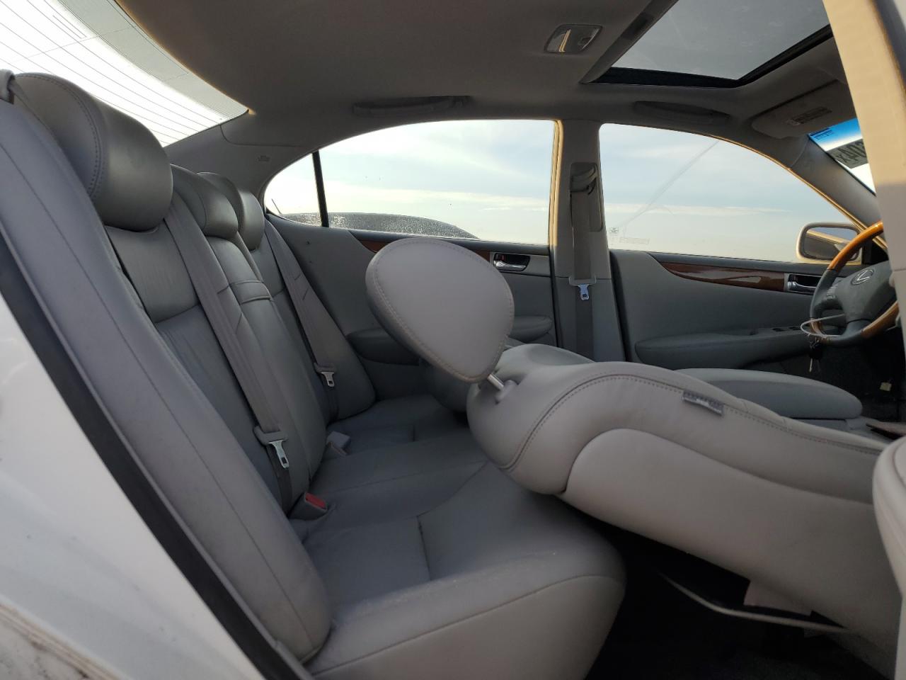 2005 Lexus ES VIN JTHBA30G755089031 Copart auction photo, mechanical damage thumbnail 10