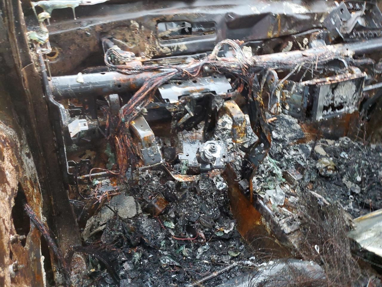 2019 Nissan Sentra VIN 3N1AB7AP4KY311042 Copart auction photo, burn damage thumbnail 9