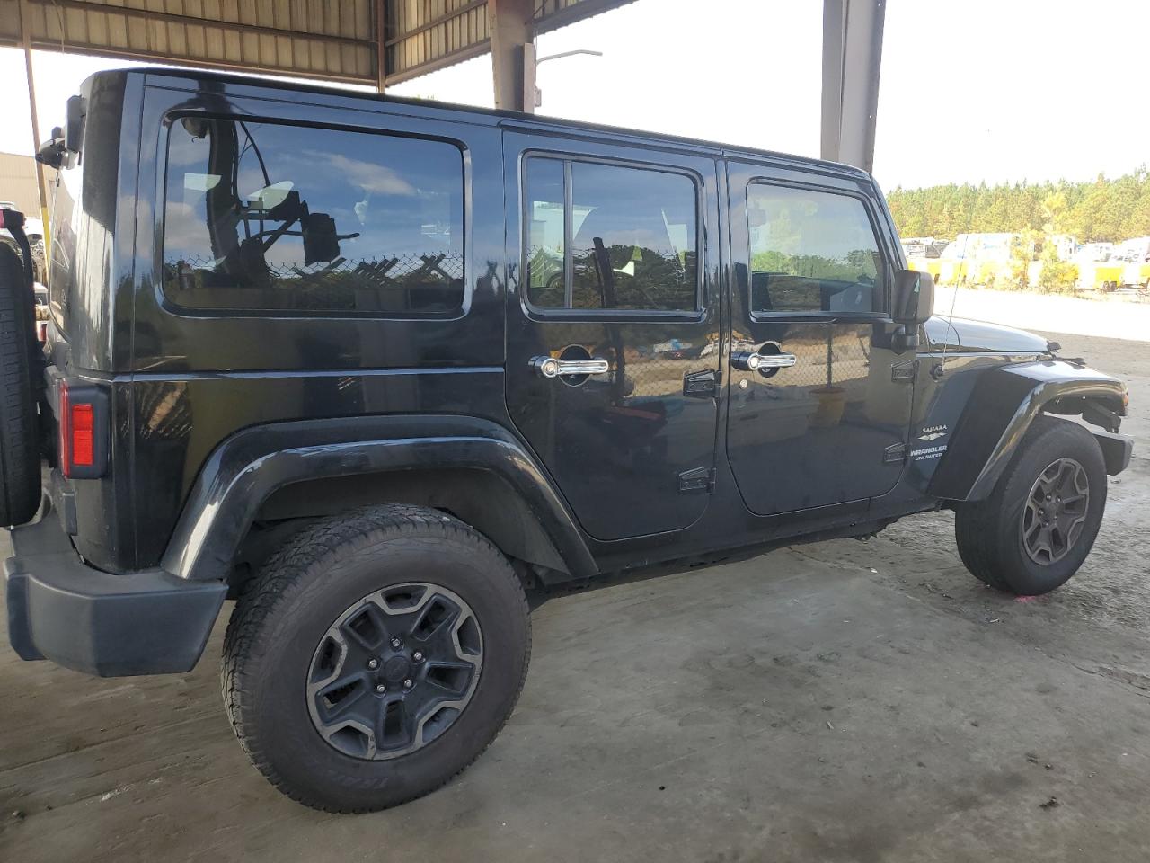 2013 Jeep Wrangler VIN 1C4HJWEG7DL645421 Copart auction photo, front end damage thumbnail 3