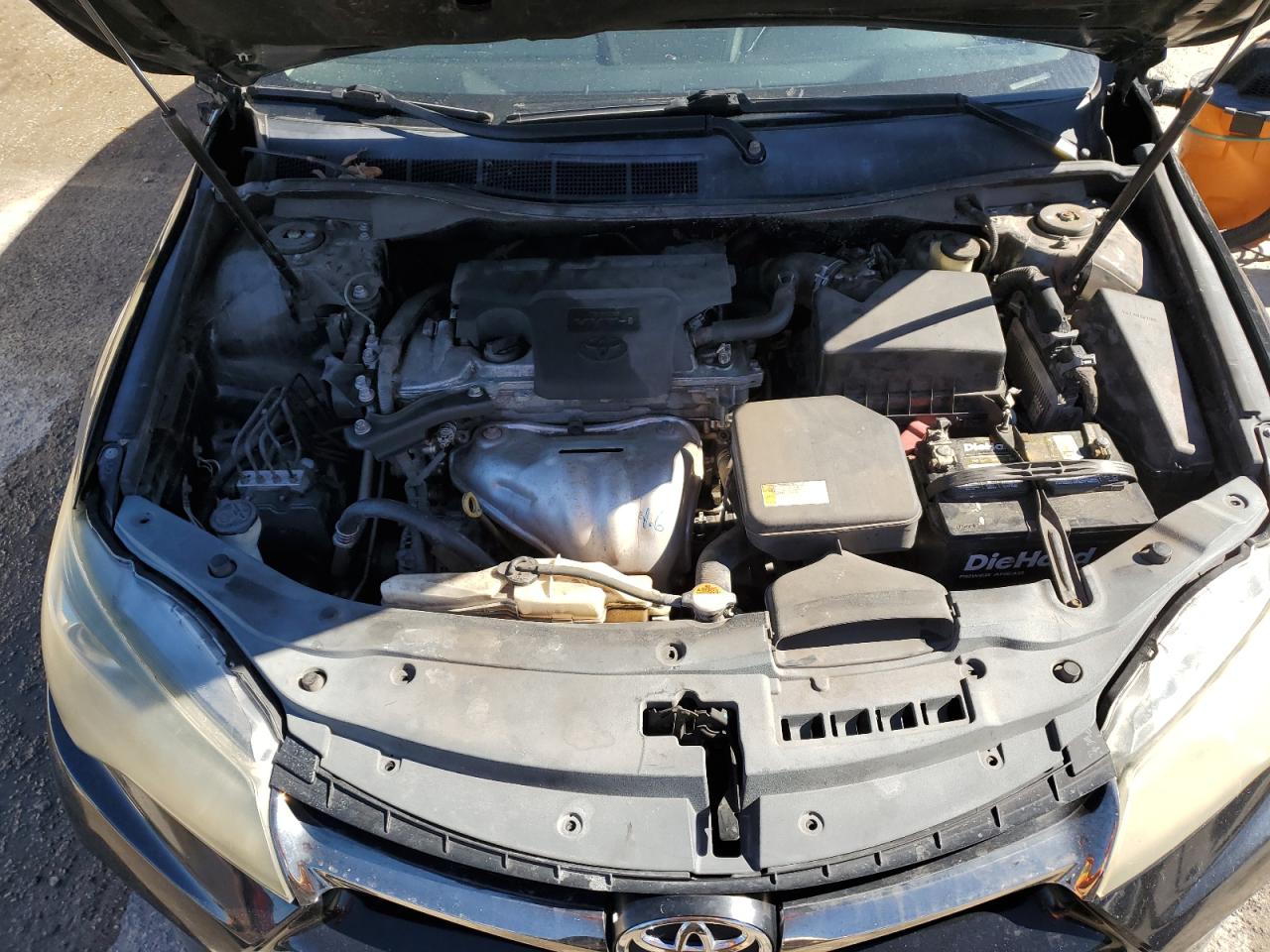 2016 Toyota Camry VIN 4T1BF1FK6GU197518 Copart auction photo, water/flood / minor dent/scratches damage thumbnail 11