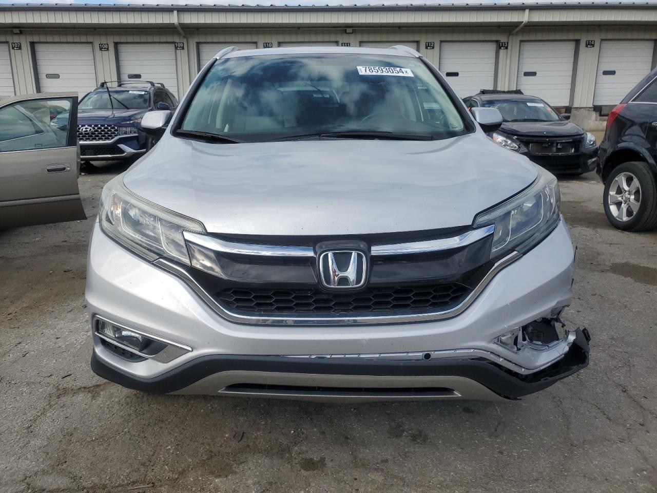2015 Honda CR-V VIN 2HKRM3H71FH504793 Copart auction photo, front end / rear end damage thumbnail 5
