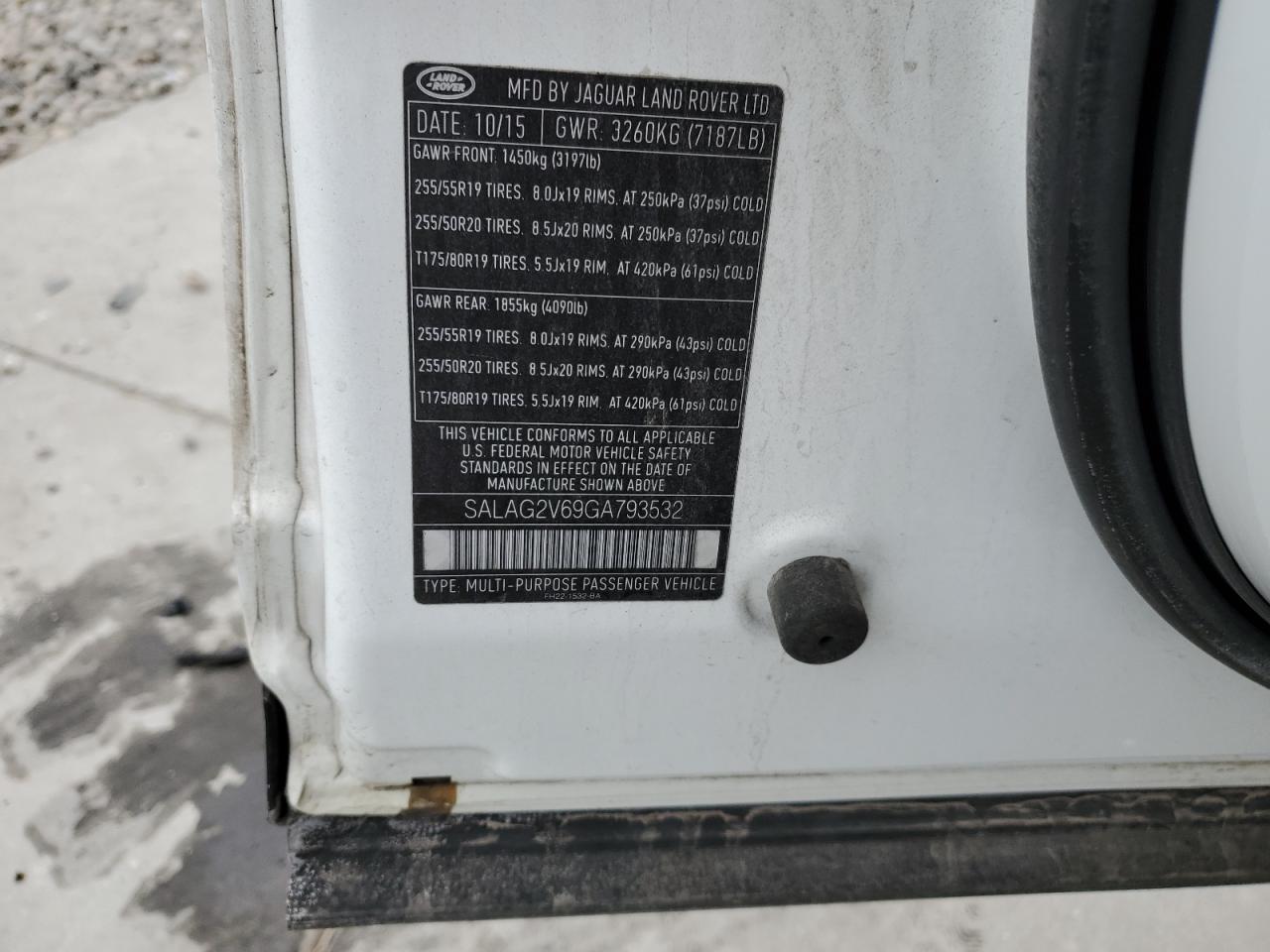 2016 Land Rover LR4 VIN SALAG2V69GA793532 Copart auction photo, rear end damage thumbnail 15