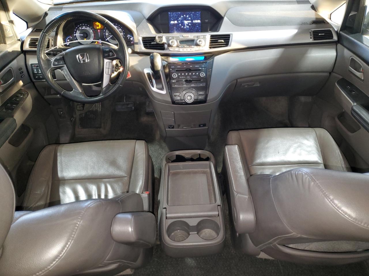 2013 Honda Odyssey VIN 5FNRL5H96DB055817 Copart auction photo, front end / rear end damage thumbnail 8