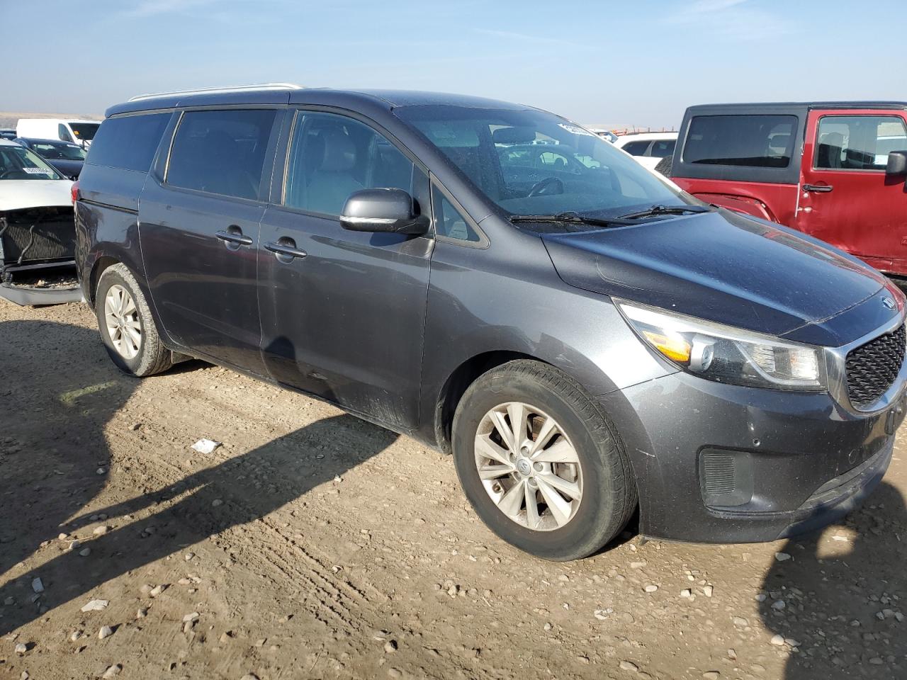 2017 KIA Sedona VIN KNDMB5C11H6251261 Copart auction photo, mechanical damage thumbnail 4