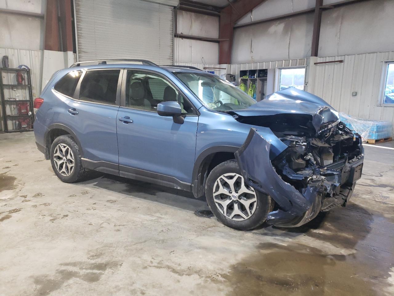 2021 Subaru Forester VIN JF2SKAJCXMH451494 Copart auction photo, front end damage thumbnail 4
