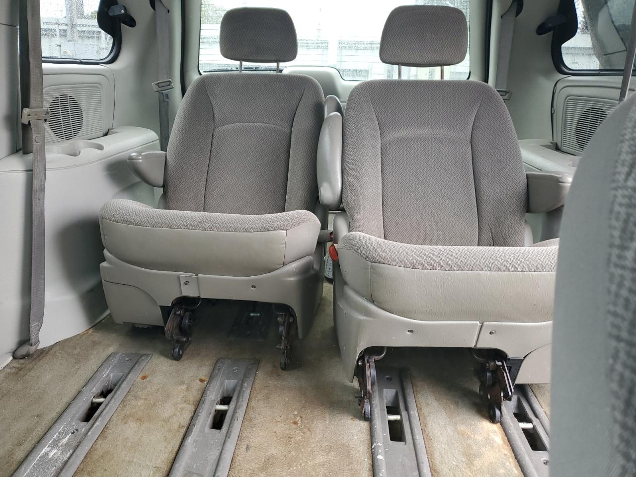 2005 Dodge Caravan VIN 1D4GP45R95B404700 Copart auction photo, rear end damage thumbnail 10