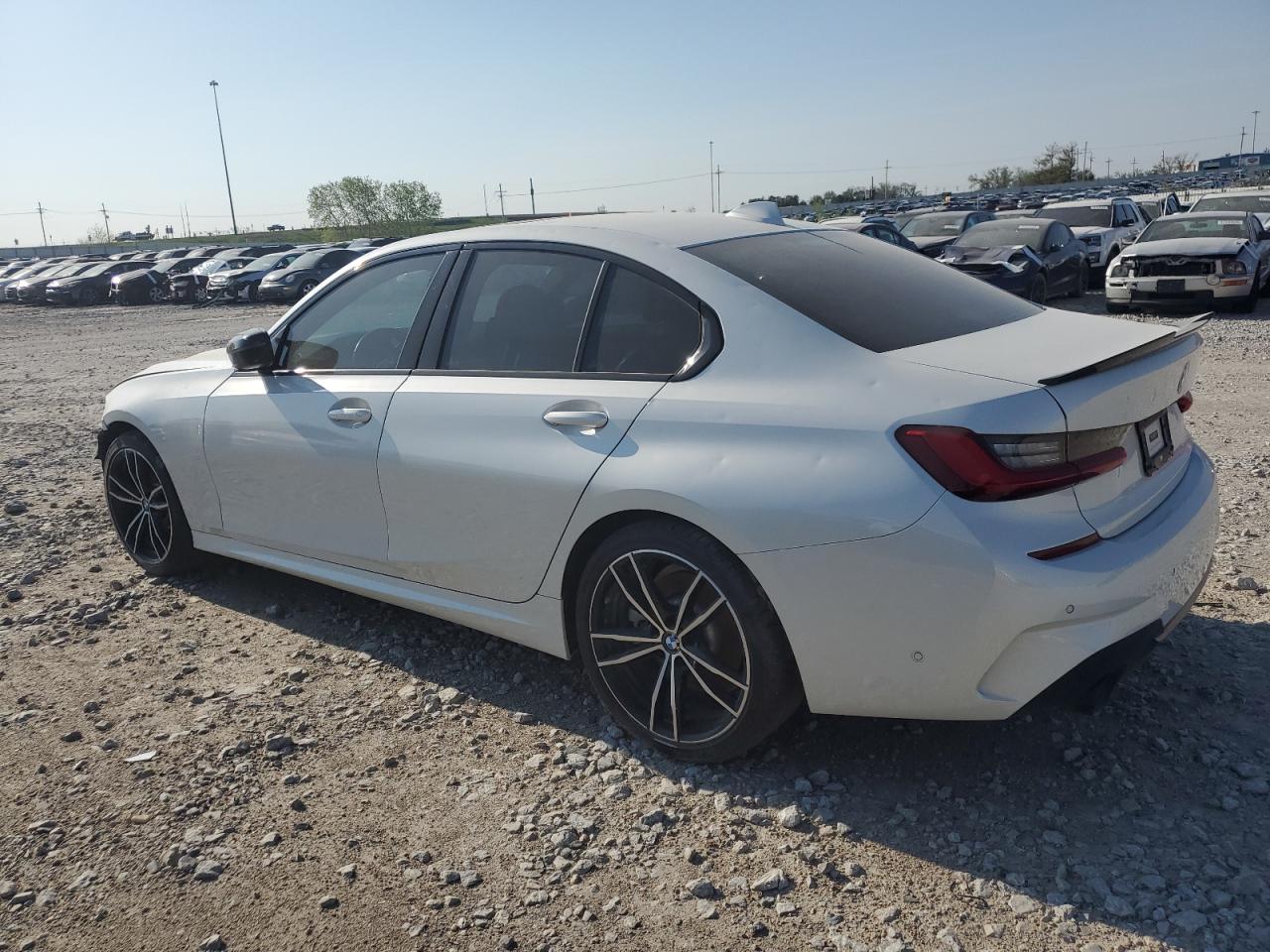 2019 BMW 3er VIN WBA5R7C54KFH25192 Copart auction photo, front end / hail damage thumbnail 2