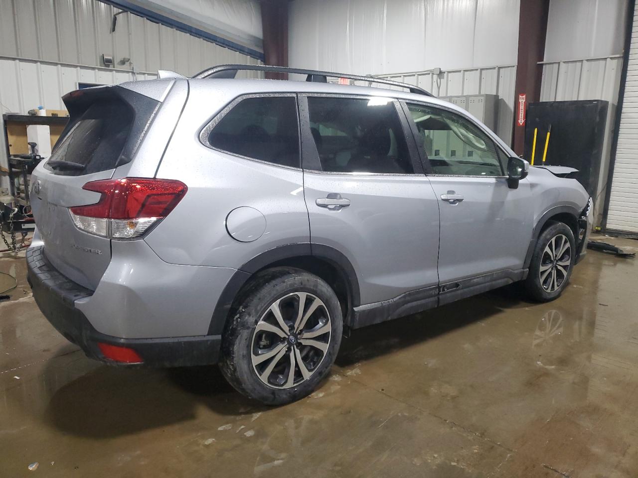 2021 Subaru Forester VIN JF2SKAUC3MH473266 Copart auction photo, front end damage thumbnail 3