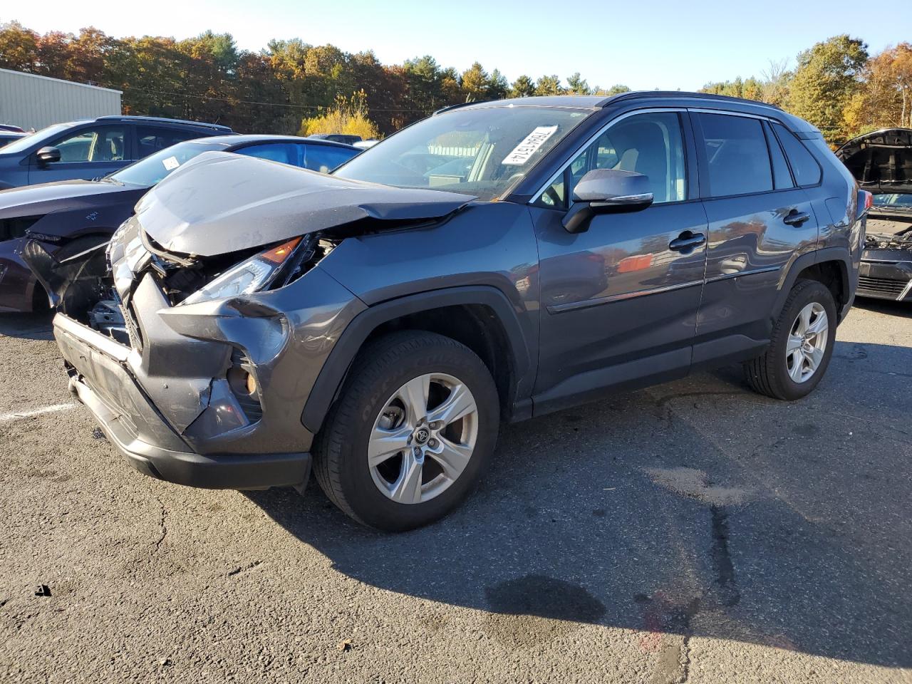 2021 Toyota RAV 4 VIN 2T3P1RFV8MC194752