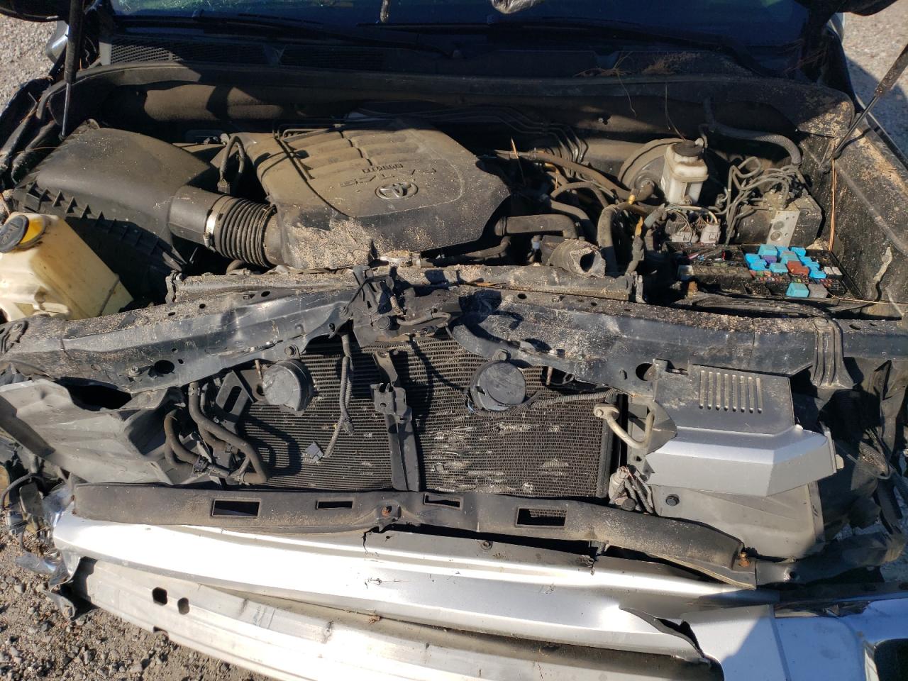 2014 Toyota Tundra VIN 5TFGY5F1XEX157876 Copart auction photo, rollover / all over damage thumbnail 12