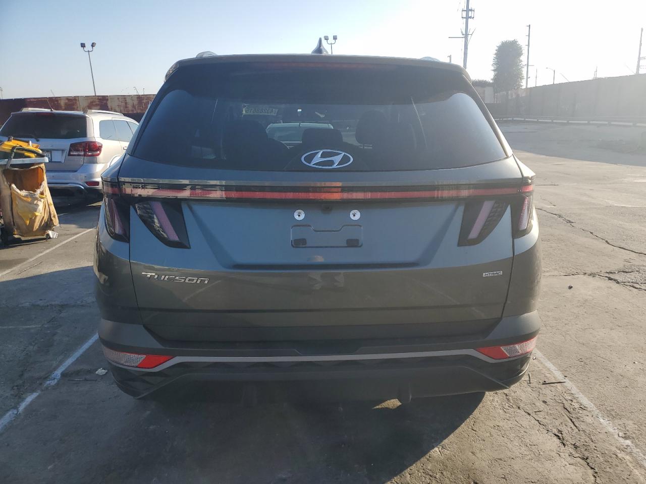 2023 Hyundai Tucson VIN 5NMJBCAE1PH230568 Copart auction photo, side damage thumbnail 6