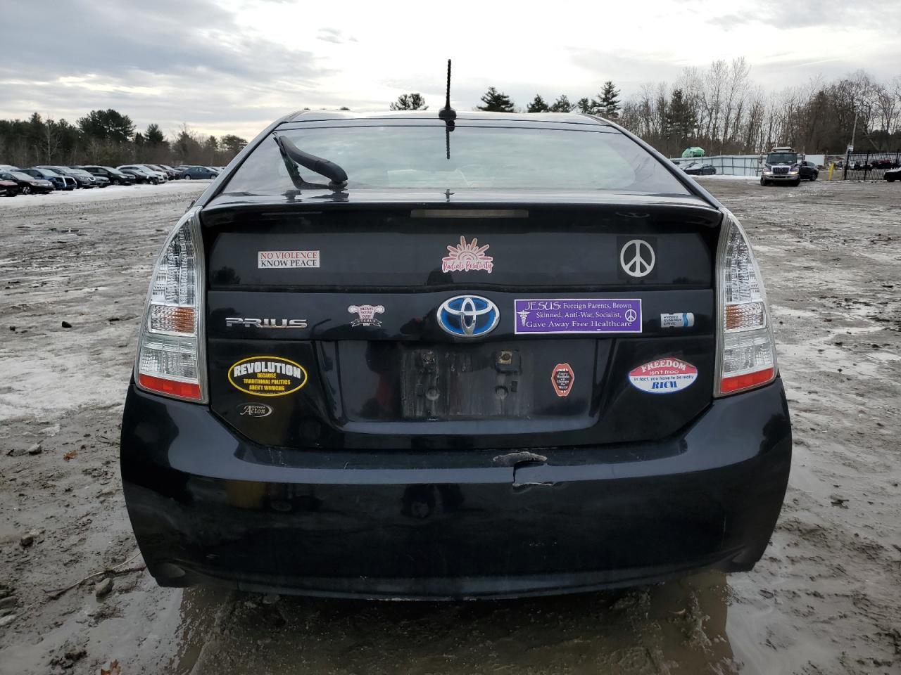 2010 Toyota Prius VIN JTDKN3DU4A0121334 Copart auction photo, rear end / minor dent/scratches damage thumbnail 6