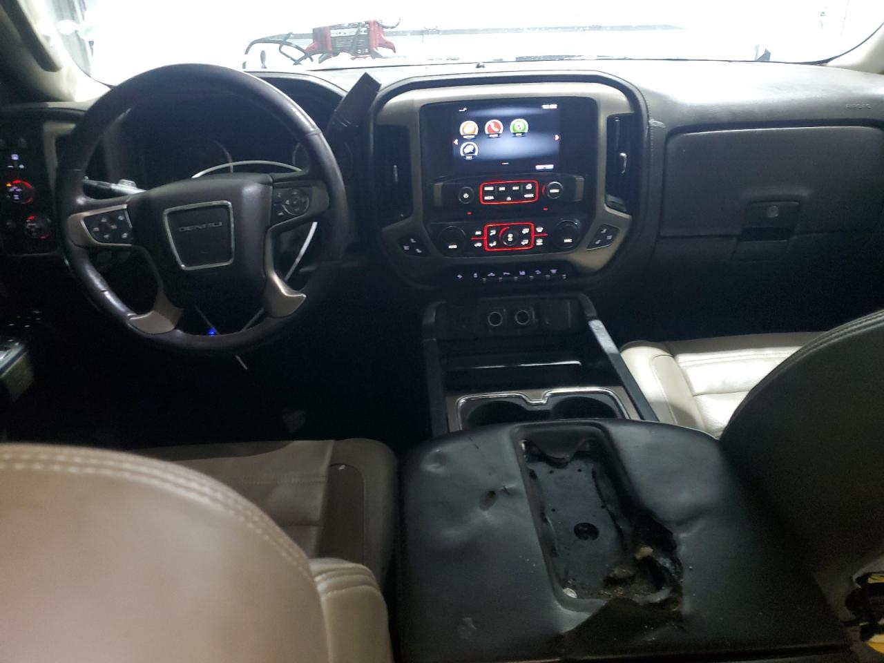 2015 GMC Sierra VIN 1GT120E84FF646077 Copart auction photo, minor dent/scratches / mechanical damage thumbnail 8