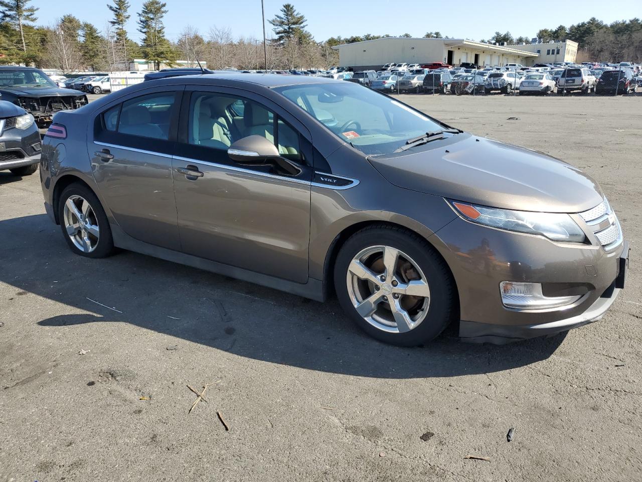 2014 Chevrolet Volt VIN 1G1RD6E48EU129462 Copart auction photo, mechanical / minor dent/scratches damage thumbnail 4