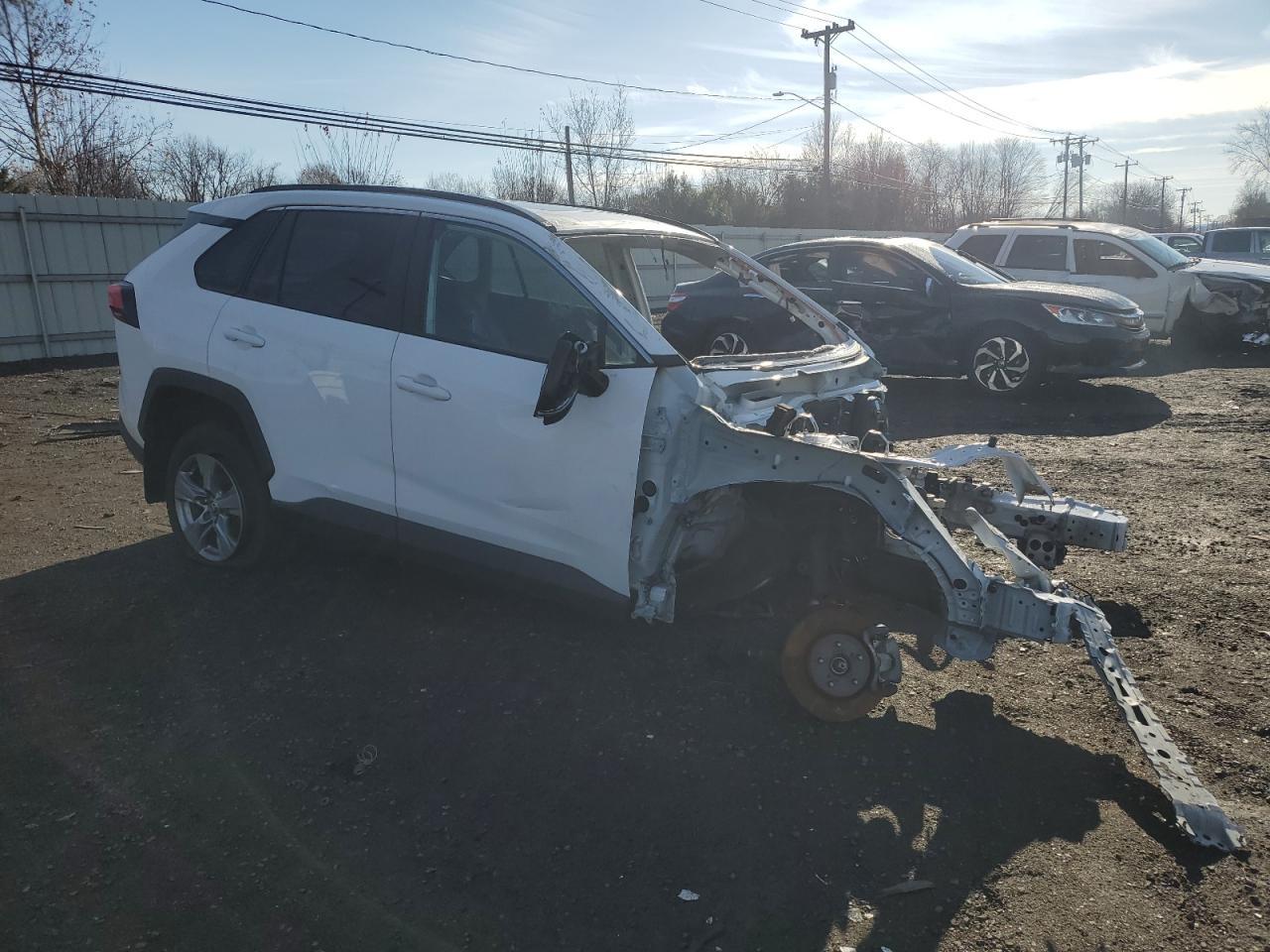 2022 Toyota RAV 4 VIN 2T3P1RFV5NC269734 Copart auction photo, stripped / all over damage thumbnail 4