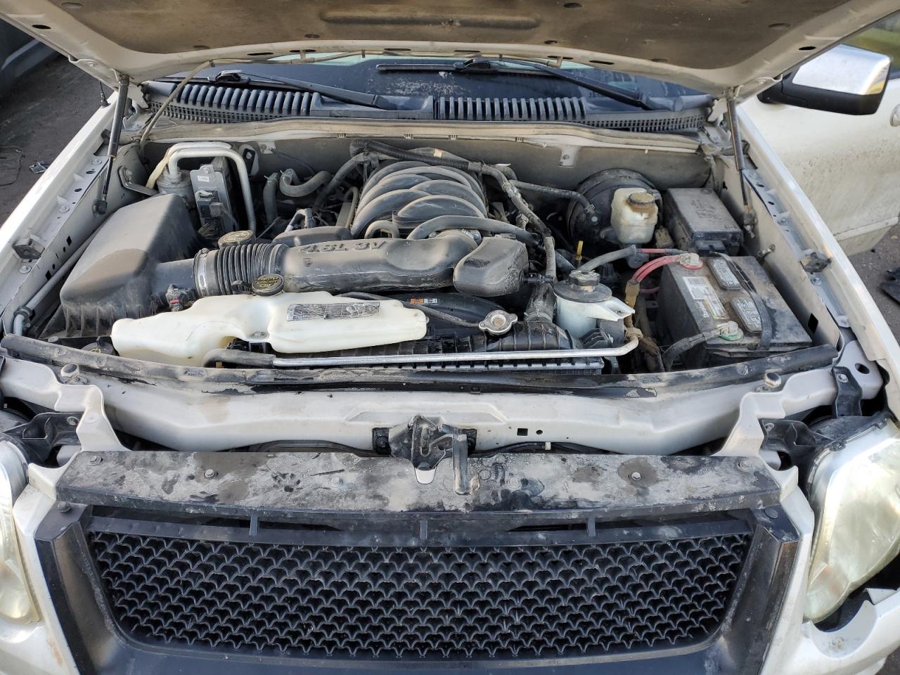 2006 Ford Explorer VIN 1FMEU75836UB15108 Copart auction photo, rear end / front end damage thumbnail 12