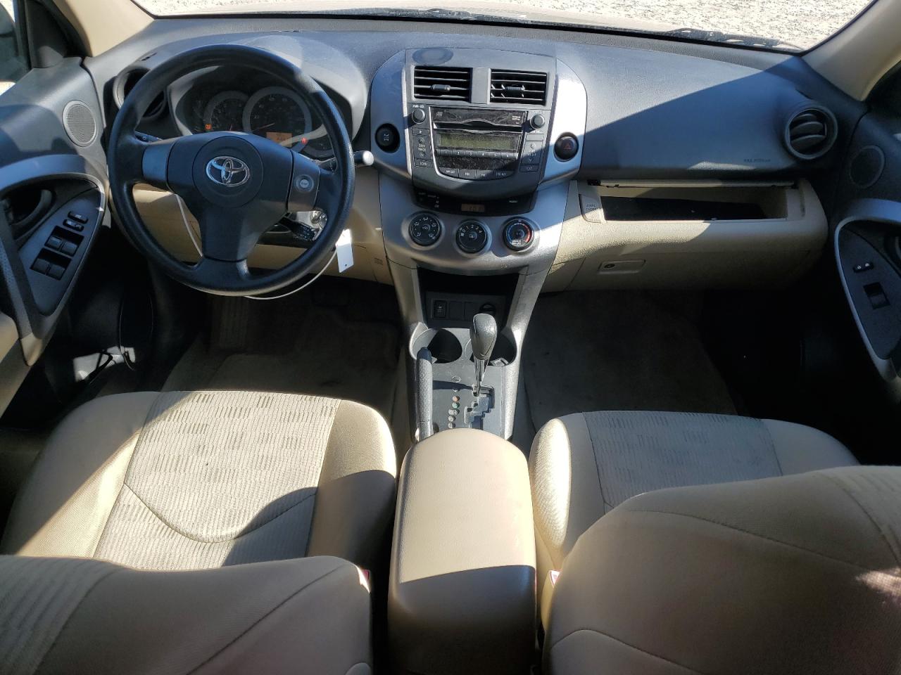2010 Toyota RAV 4 VIN JTMBF4DV2AD039624 Copart auction photo, rear end damage thumbnail 8