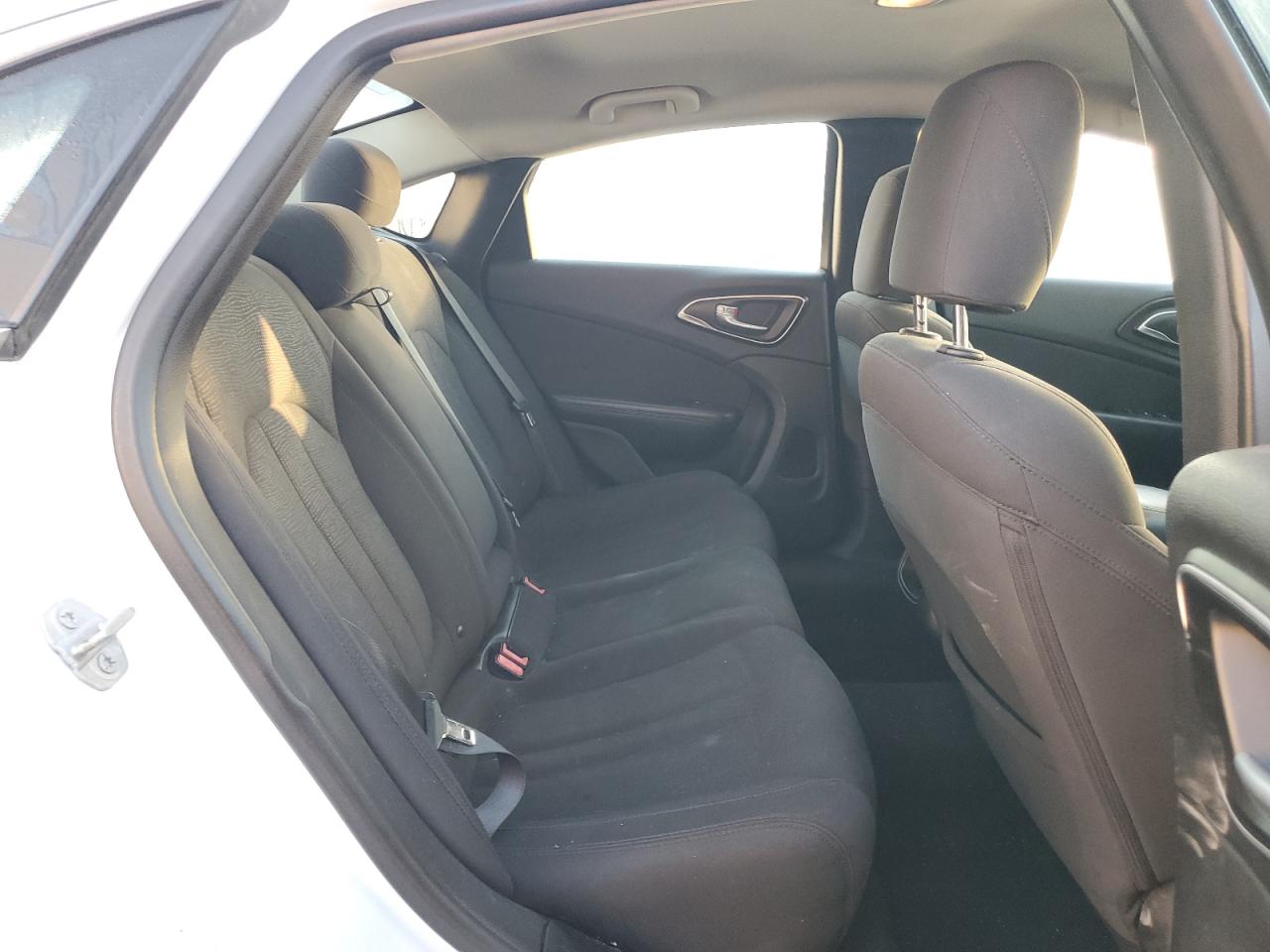 2015 Chrysler 200 VIN 1C3CCCAB0FN679399 Copart auction photo, front end damage thumbnail 11