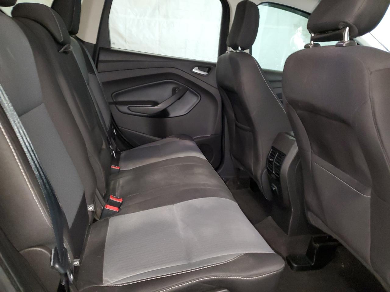 2019 Ford Escape VIN 1FMCU9GD1KUA93231 Copart auction photo, side / front end damage thumbnail 11