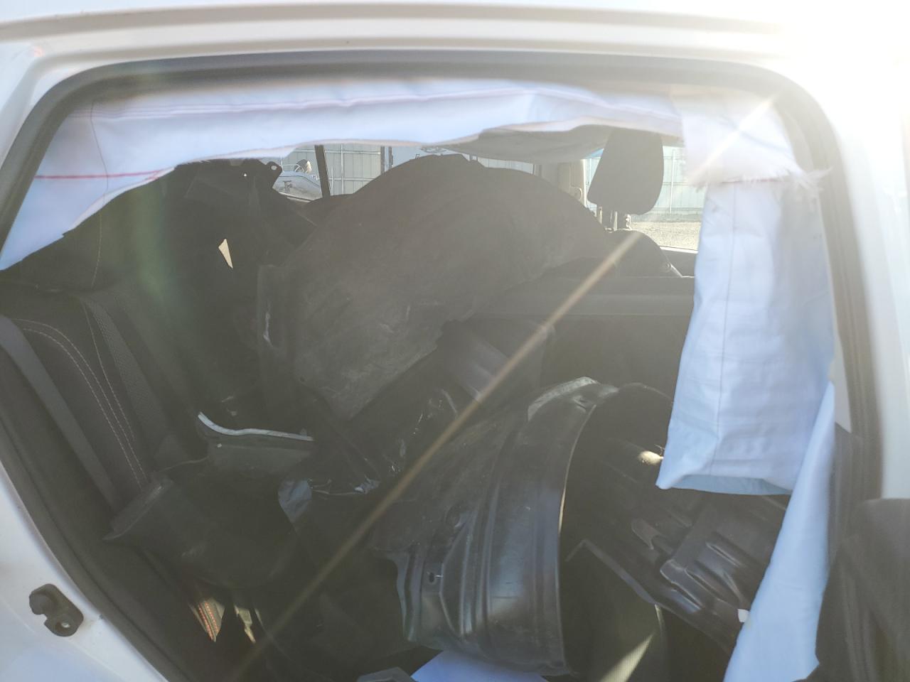 2019 Subaru XV VIN JF2GTACC1KH380750 Copart auction photo, biohazard/chemical / all over damage thumbnail 10