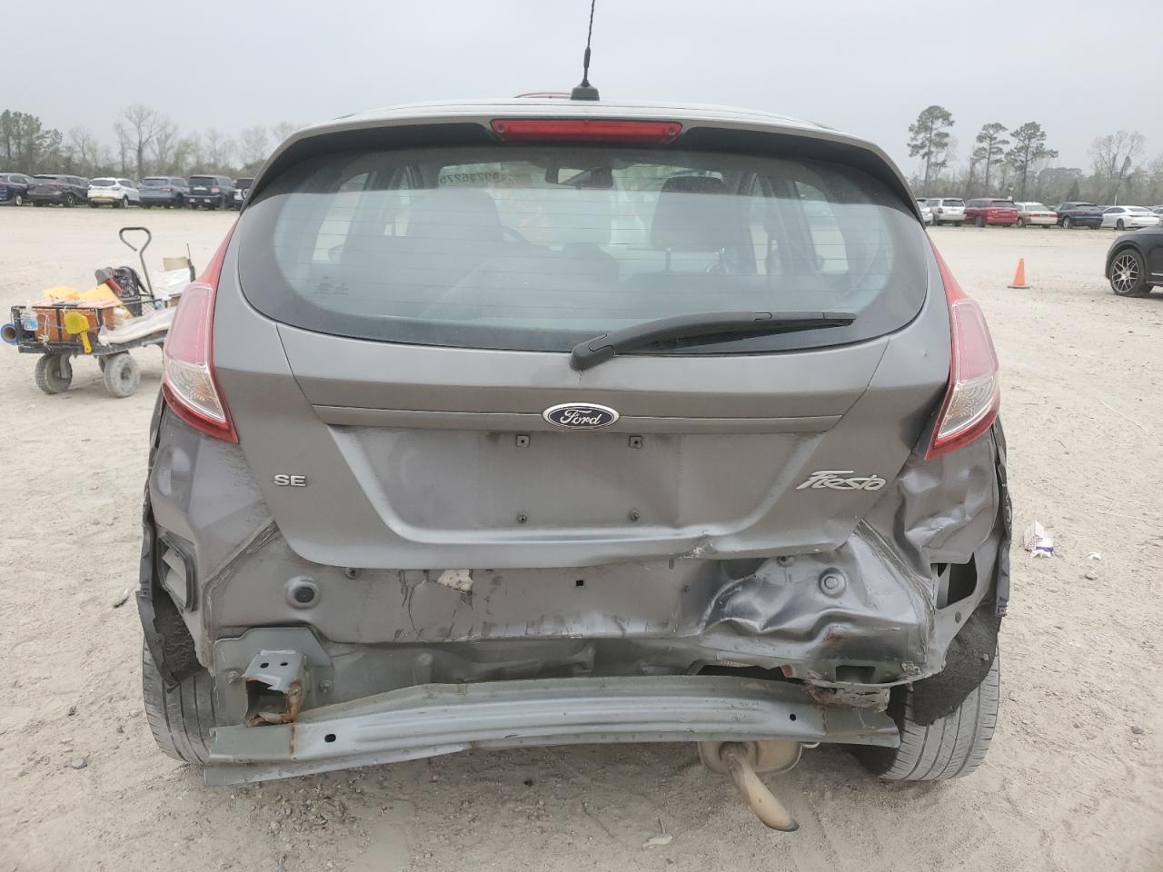 2014 Ford Fiesta VIN 3FADP4EJ5EM211890 Copart auction photo, rear end / minor dent/scratches damage thumbnail 6