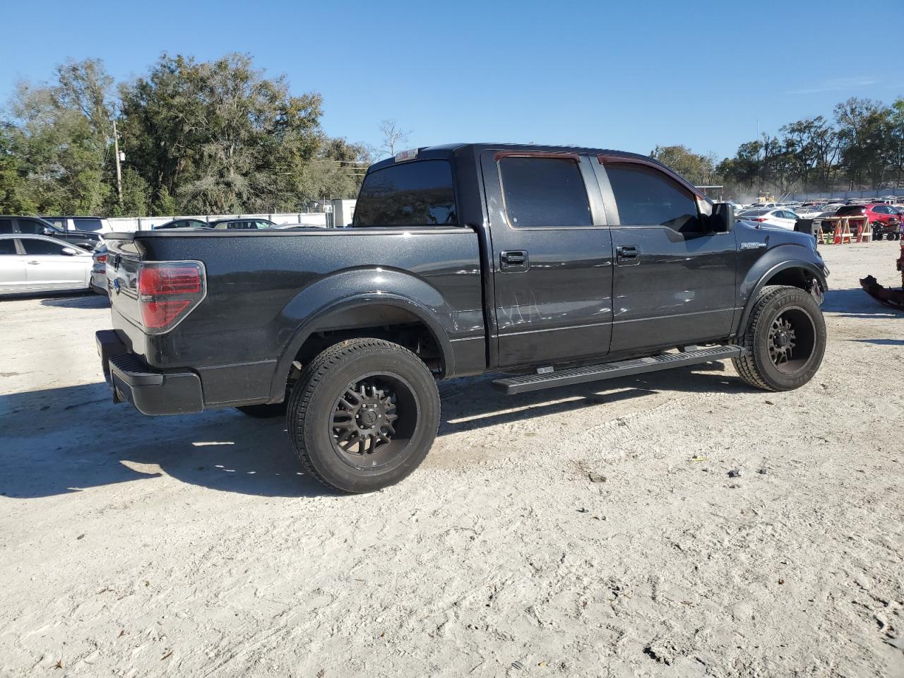 2014 Ford F-150 VIN 1FTFW1EF5EKD86955 Copart auction photo, front end / minor dent/scratches damage thumbnail 3