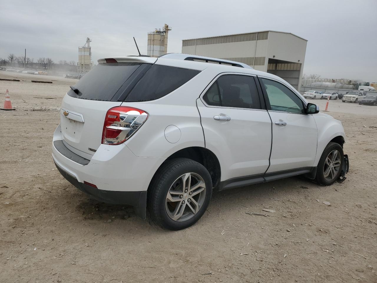 2017 Chevrolet Equinox VIN 2GNALDEK5H6126426 Copart auction photo, front end damage thumbnail 3