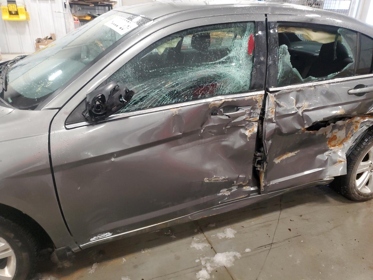 2013 Chrysler 200 VIN 1C3CCBAB2DN671120 Copart auction photo, side damage thumbnail 7