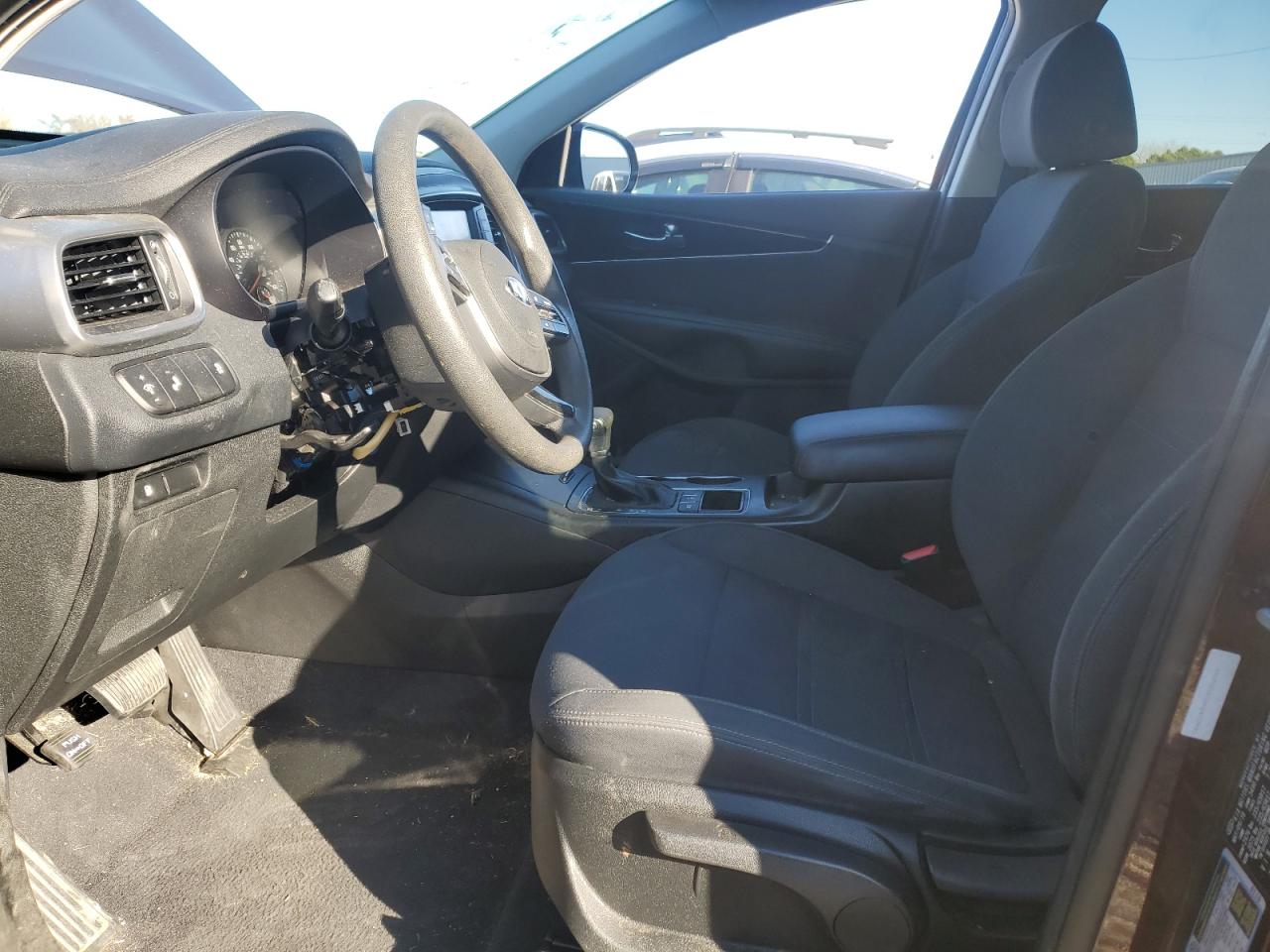 2019 KIA Sorento VIN 5XYPGDA36KG470993 Copart auction photo, vandalism damage thumbnail 7