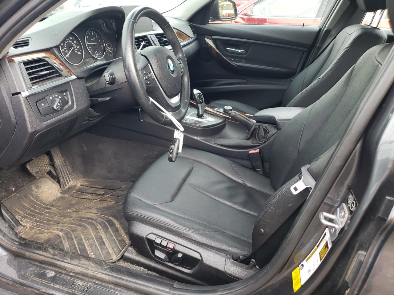 2014 BMW 3er VIN WBA3A5C56EJ464326 Copart auction photo, rear end / minor dent/scratches damage thumbnail 7